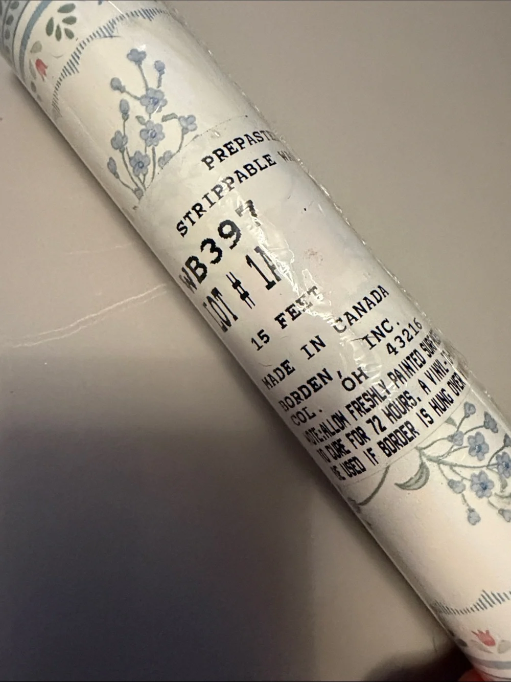 80’s/90s. VINTAGE Floral Prepasted Strippable Wallpaper border! 3 NEW Rolls!